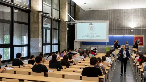 Alumnos en los exámenes de la PAU en Madrid Alumnos en los exámenes de la PAU en Madrid