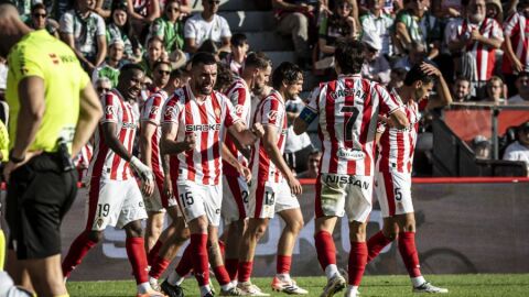El Sporting celebra el segundo gol