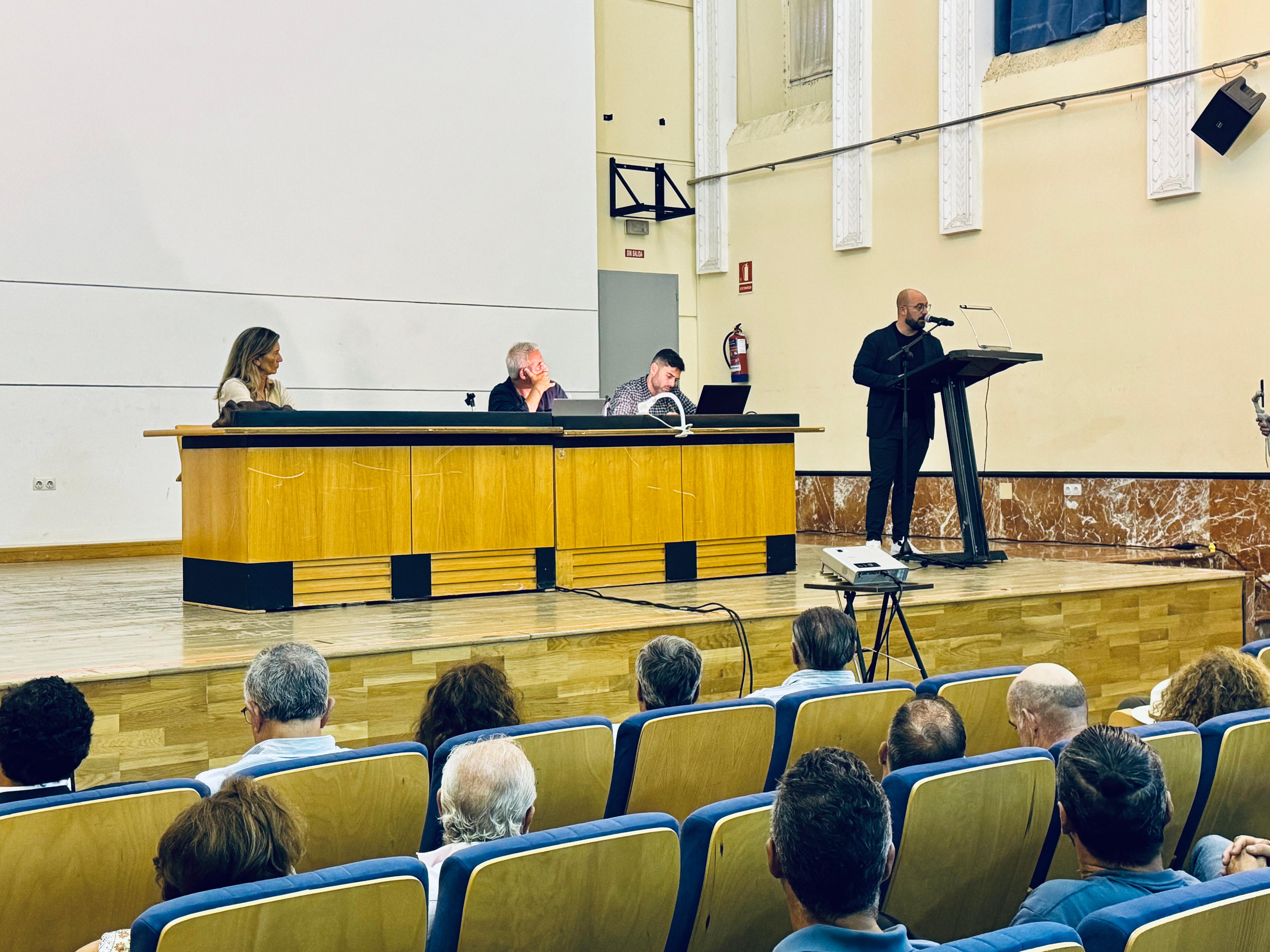 El Ayuntamiento de El Puerto lanza una web participativa para el nuevo PGOU El Ayuntamiento de El Puerto lanza una web participativa para el nuevo PGOU