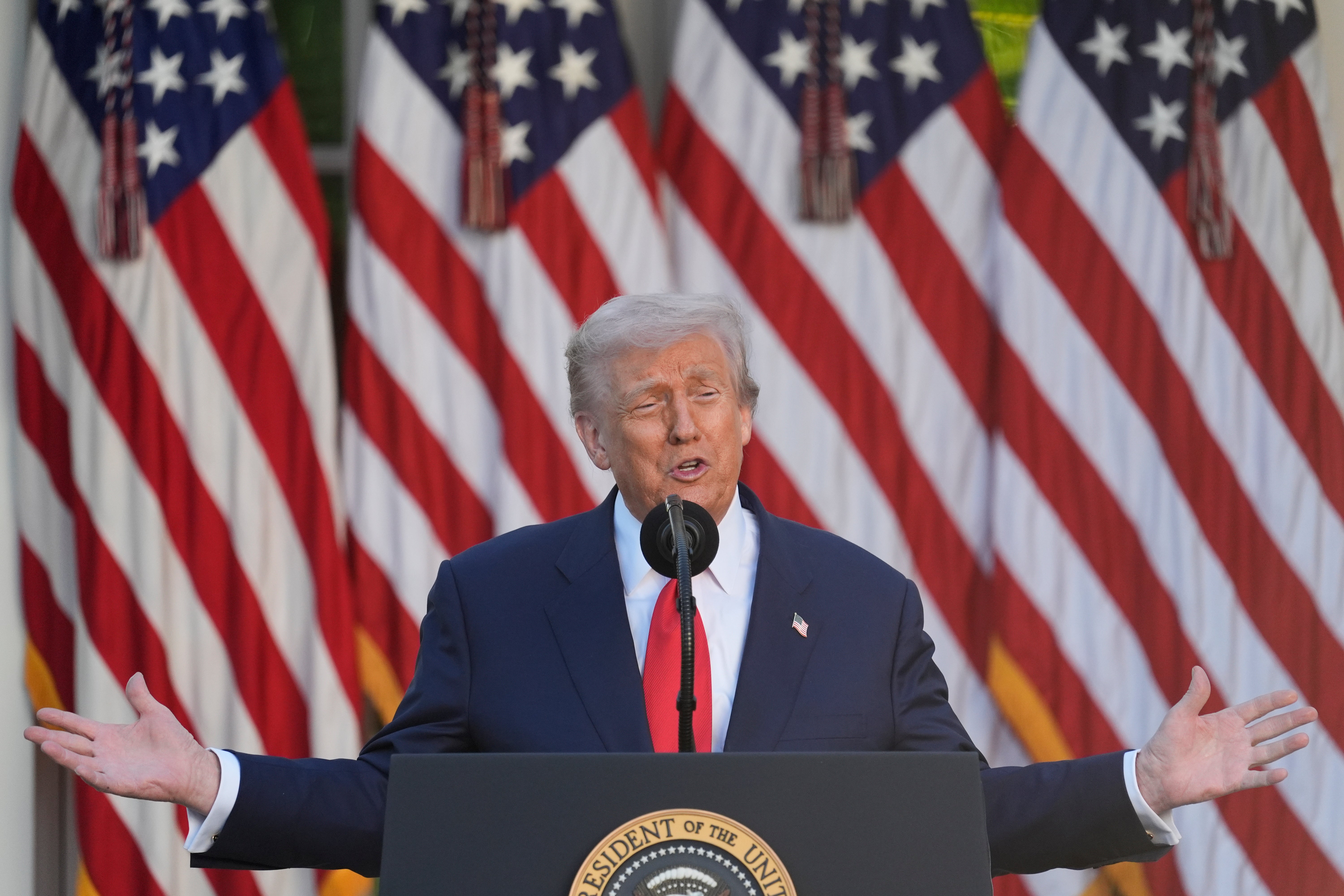 El gabinete: La calle se moviliza contra Trump en Estados Unidos