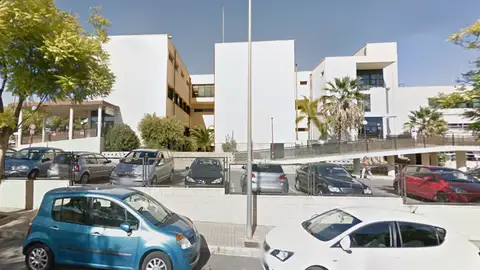 La Conselleria de Sanidad ha adjudicado dos actuaciones en el centro de salud de Foietes, con una inversión total que supera los 55.000 euros La Conselleria de Sanidad ha adjudicado dos actuaciones en el centro de salud de Foietes, con una inversión total que supera los 55.000 euros