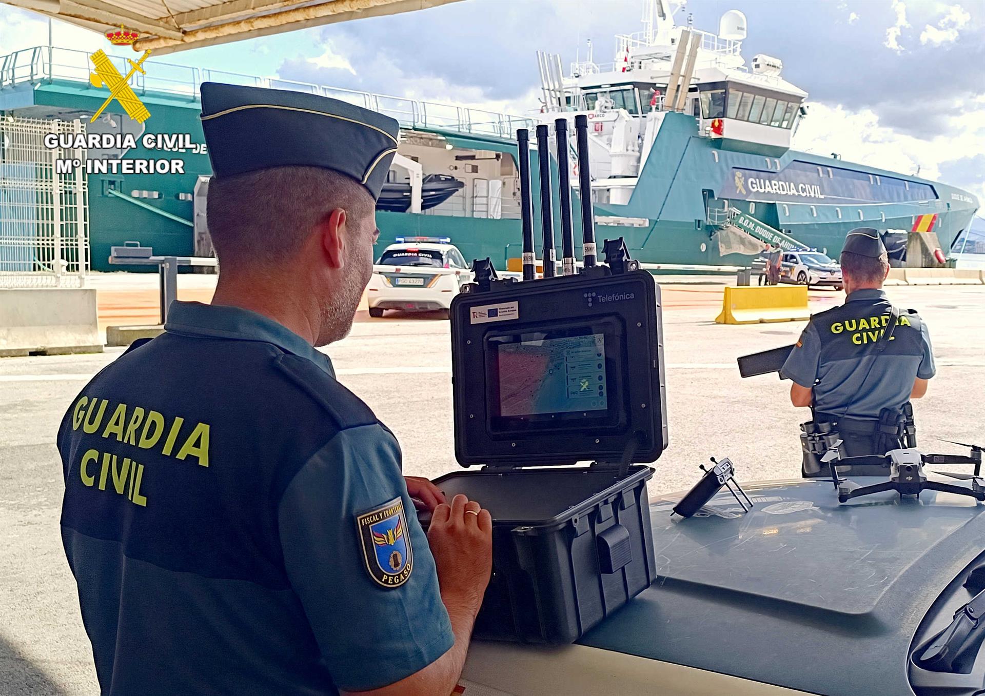 La Guardia Civil de Cantabria formuló una decena de denuncias por el uso de drones este verano La Guardia Civil de Cantabria formuló una decena de denuncias por el uso de drones este verano