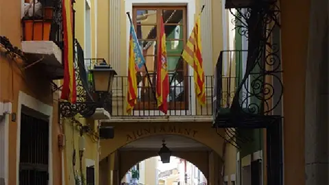 El Ayuntamiento de Villajoyosa defiende su actuación tras el ciberataque y asegura que refuerza su seguridad informática El Ayuntamiento de Villajoyosa defiende su actuación tras el ciberataque y asegura que refuerza su seguridad informática