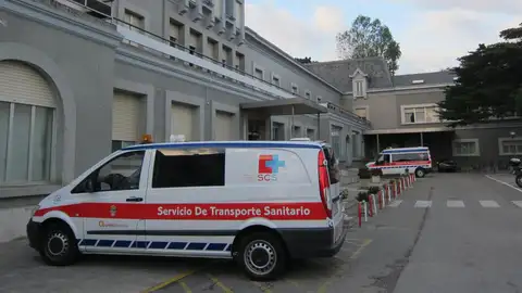 Entrada del Hospital Santa Clotilde en Santander Entrada del Hospital Santa Clotilde en Santander