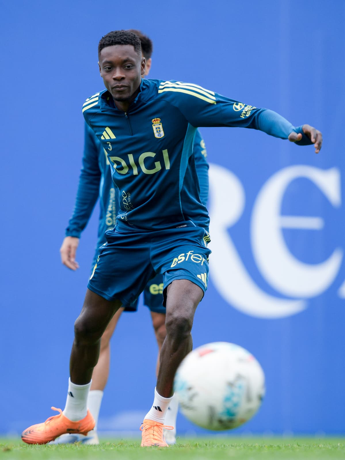 Más de Uno Oviedo Deportes 15/10/2025 Más de Uno Oviedo Deportes 15/10/2025