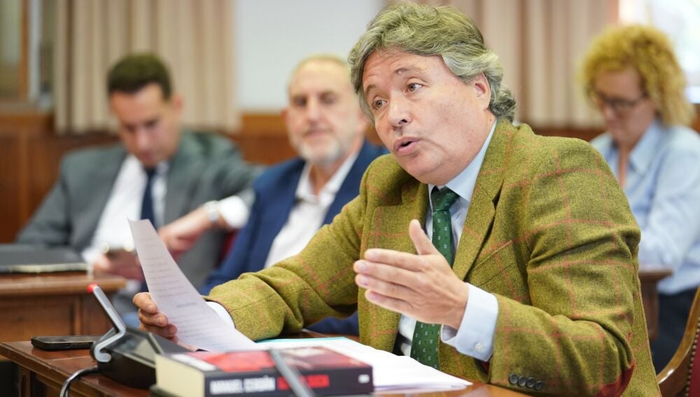 El senador Santamaría del Partido Popular, durante la Comisión Koldo de hoy