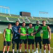 Los seis capitanes del Elche para este curso.