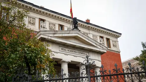 Exteriores de la Real Academia Española. Foto de archivo. Exteriores de la Real Academia Española. Foto de archivo.