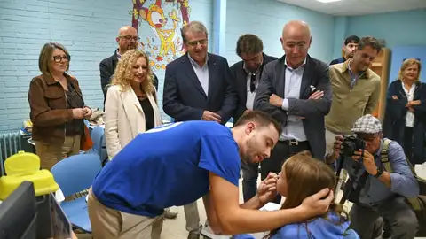 10 colexios da provincia de Ourense participaron no programa piloto de vacinación infantil 10 colexios da provincia de Ourense participaron no programa piloto de vacinación infantil