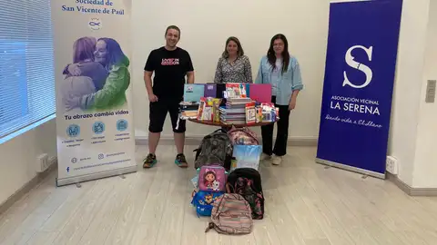 Operación Mochilas Solidarias Operación Mochilas Solidarias