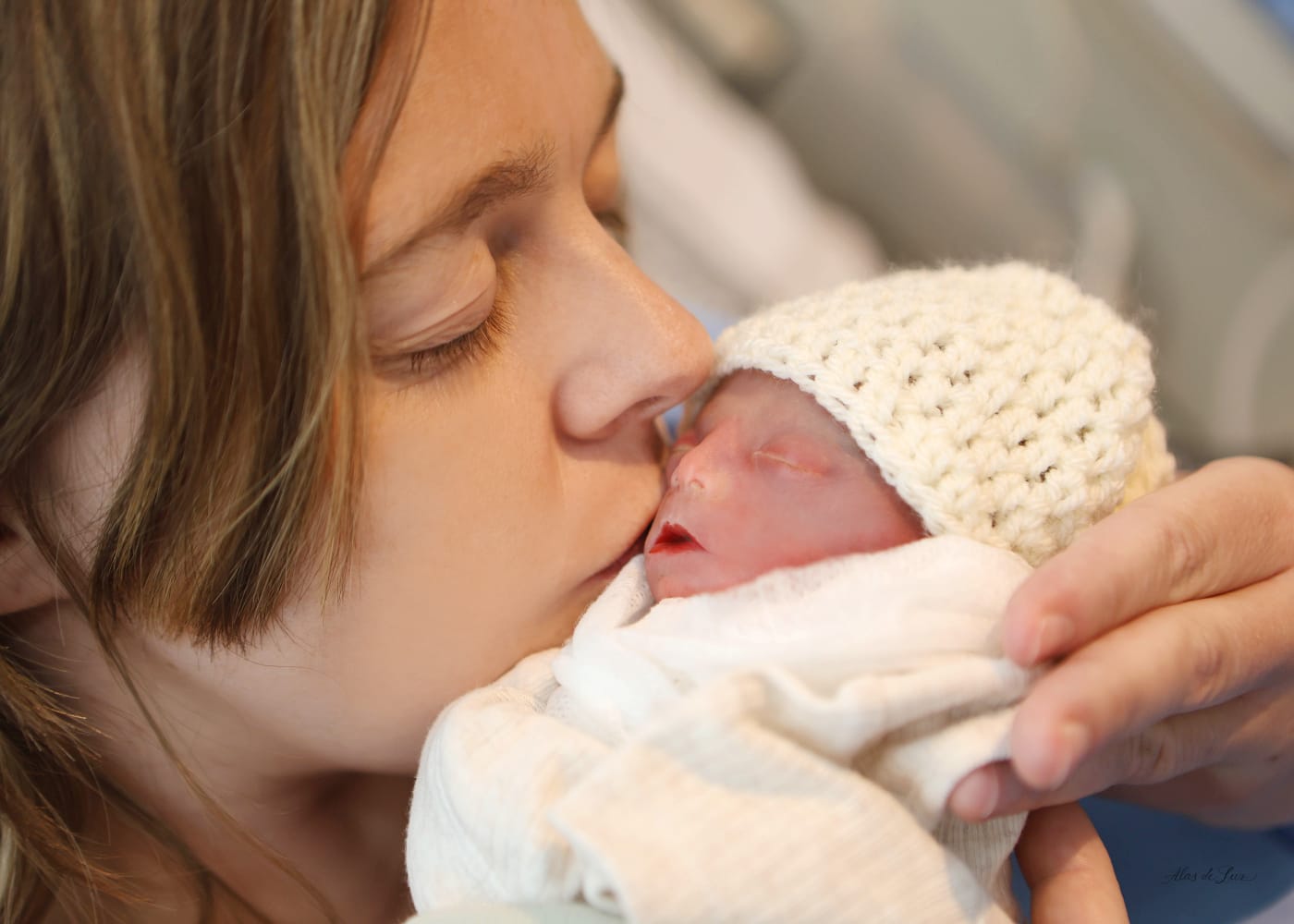 'Alas de luz', el eterno recuerdo para las familias que sufren la muerte de su bebé 'Alas de luz', el eterno recuerdo para las familias que sufren la muerte de su bebé