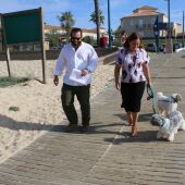 Los perros vuelven a las playas de Chiclana