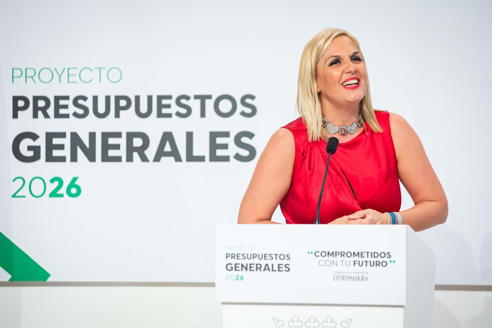 La Junta abonará unos 68 millones en la subida salarial a 50.000 empleados públicos acordada por Gobierno y sindicatos La Junta abonará unos 68 millones en la subida salarial a 50.000 empleados públicos acordada por Gobierno y sindicatos