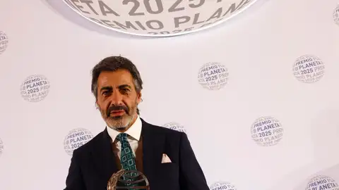 Juan del Val, ganador del Premio Planeta 2025 Juan del Val, ganador del Premio Planeta 2025