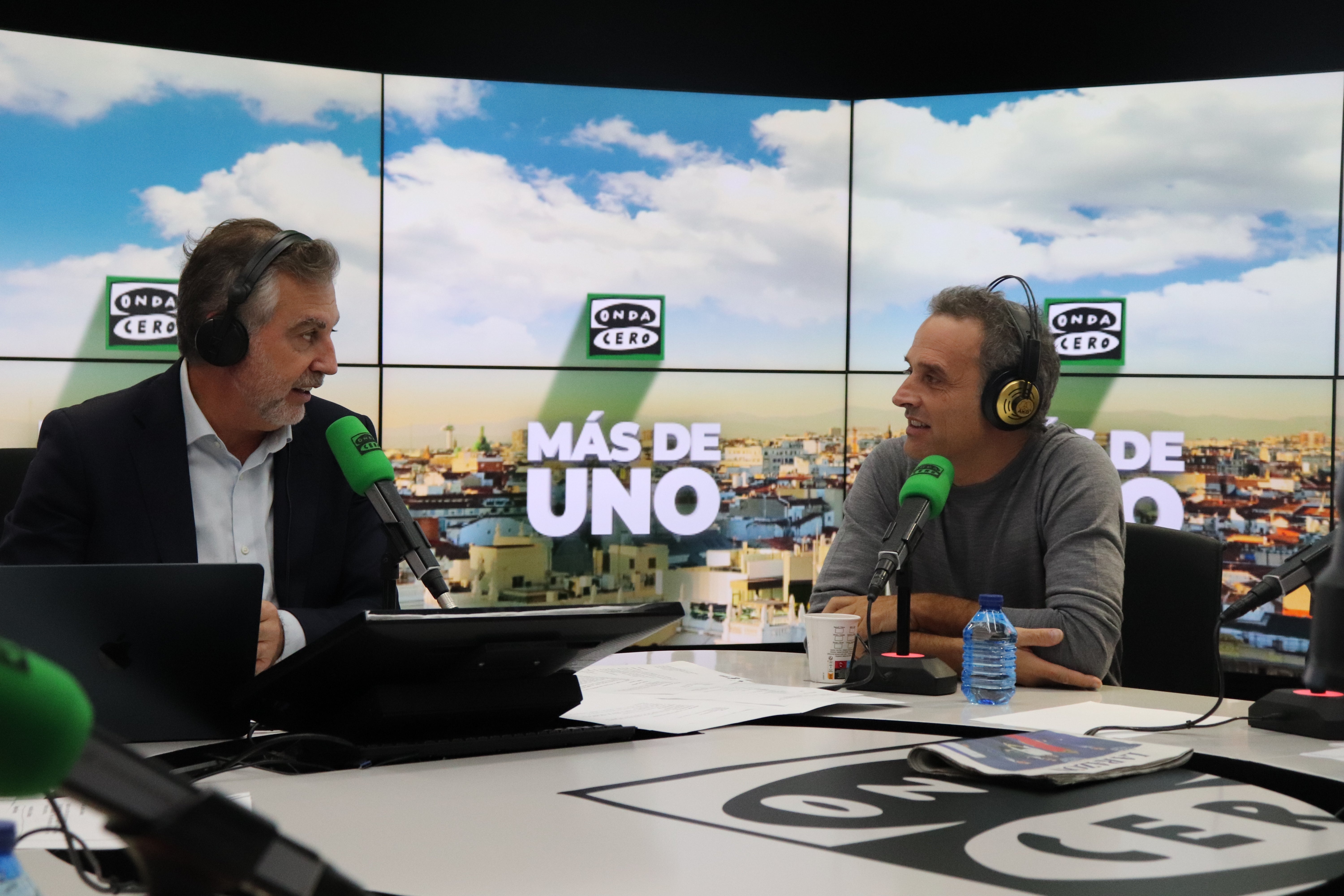 Daniel Guzmán presenta su nueva película 'La deuda': "La veo como una historia de amor y de afecto" Daniel Guzmán presenta su nueva película 'La deuda': "La veo como una historia de amor y de afecto"
