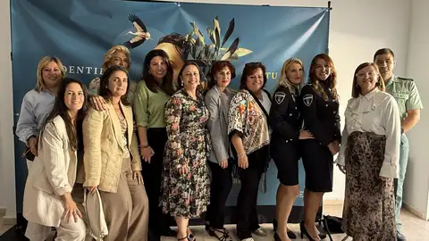 Un centenar de mujeres de toda Extremadura debaten en Torremocha sobre su papel en el sostenimiento del ámbito rural Un centenar de mujeres de toda Extremadura debaten en Torremocha sobre su papel en el sostenimiento del ámbito rural