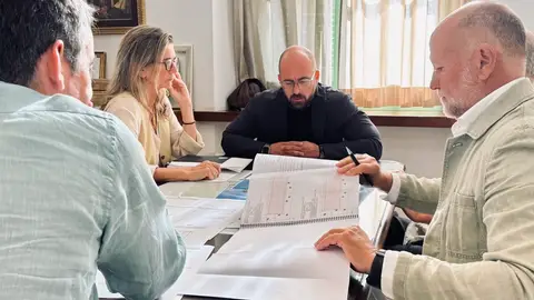 Reunión en el Ayuntamiento de El Puerto Reunión en el Ayuntamiento de El Puerto