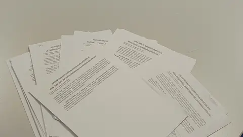 Los vecinos de Puertas Coloradas de Elche han recogido más de 1.000 firmas reclamando piscinas en el barrio. Los vecinos de Puertas Coloradas de Elche han recogido más de 1.000 firmas reclamando piscinas en el barrio.