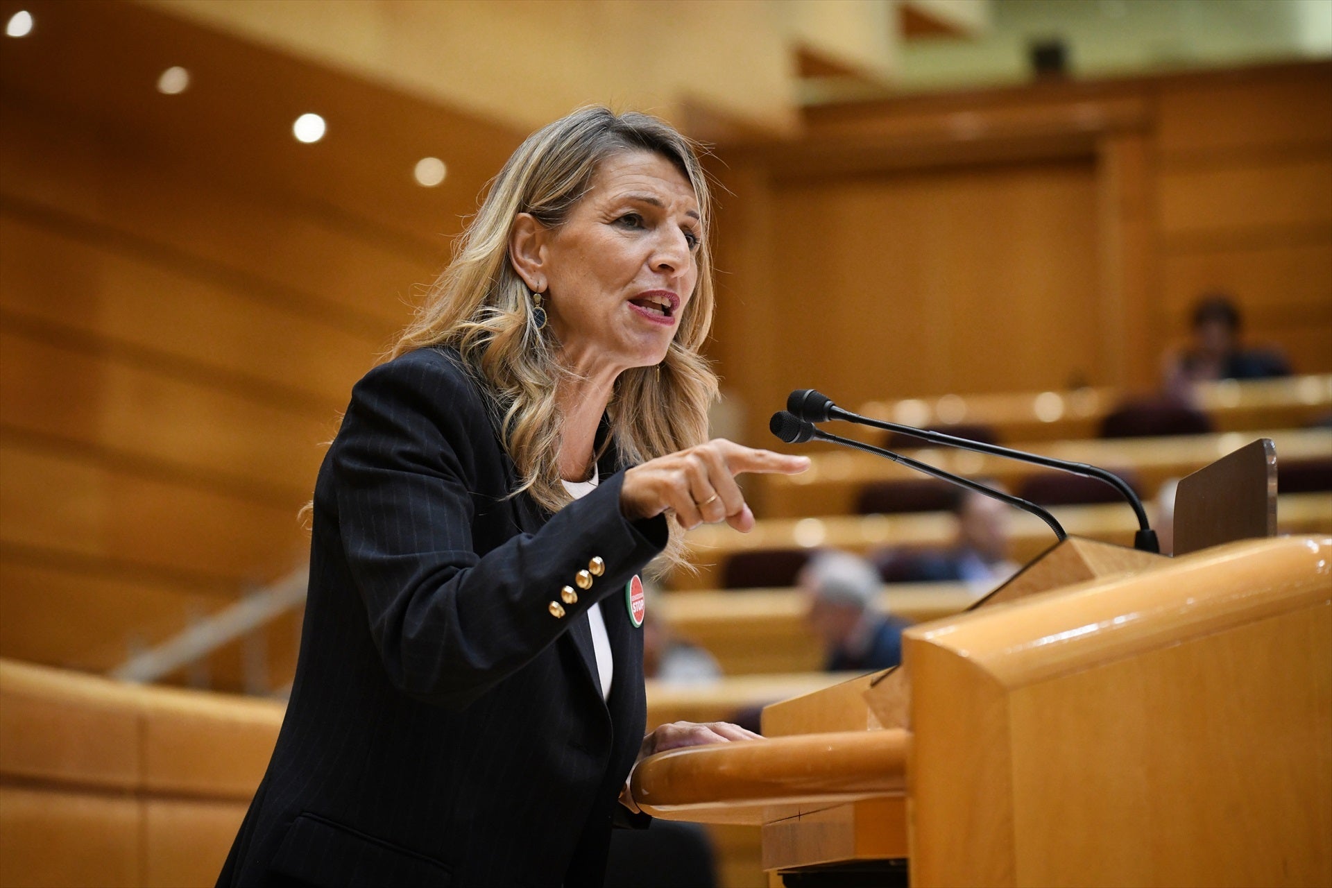 Trabajo se reúne con los sindicatos y empresarios para negociar la reforma del despido improcedente Trabajo se reúne con los sindicatos y empresarios para negociar la reforma del despido improcedente