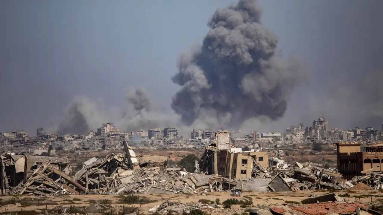 Israel bombardea Rafah desde el aire tras denunciar un presunto ataque de milicianos de Hamás contra sus tropas