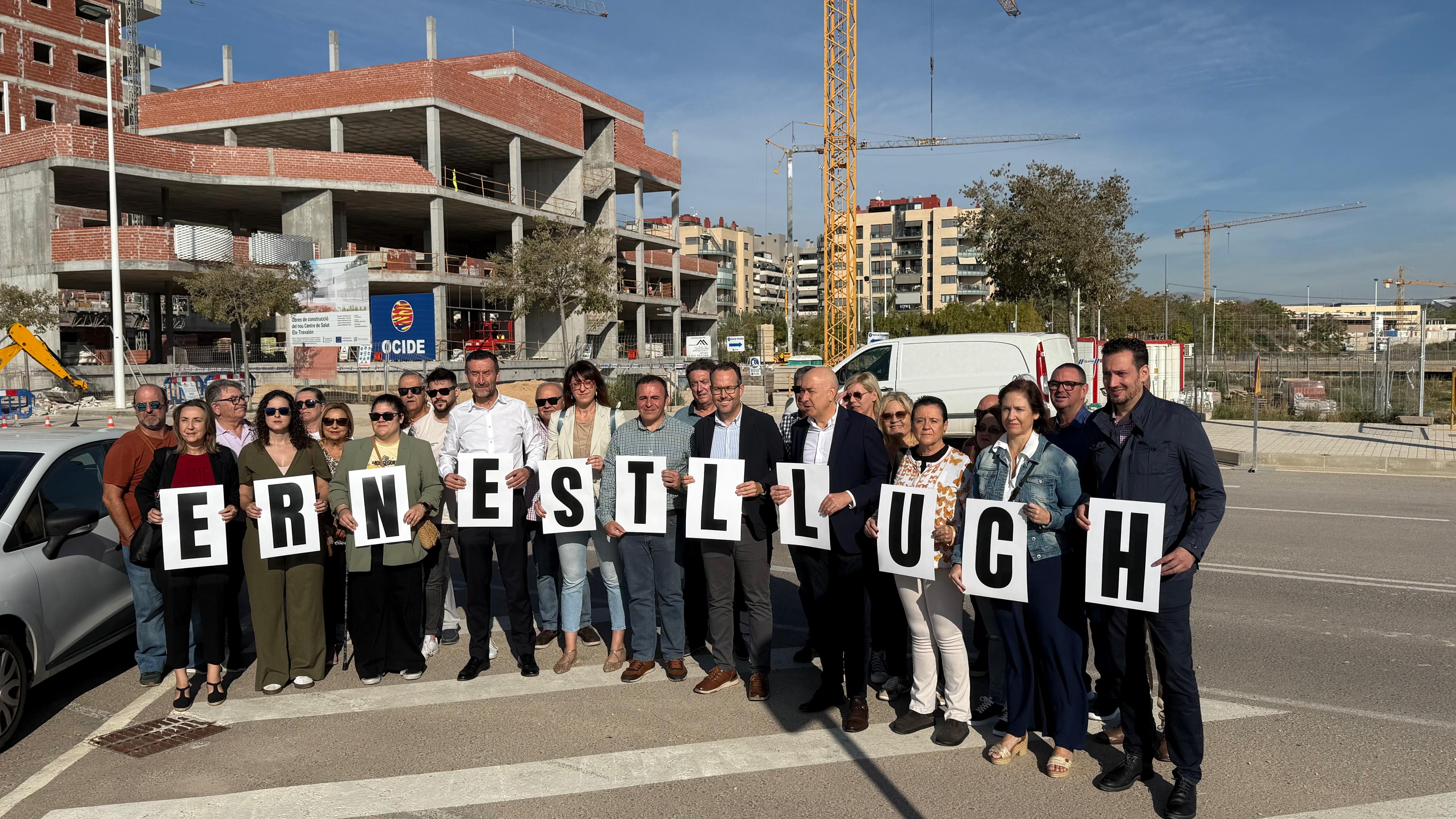 El PSOE de Elche presiona en el Ayuntamiento, la Generalitat y el Congreso para que el centro de salud de Travalón se llame de Ernest Lluch El PSOE de Elche presiona en el Ayuntamiento, la Generalitat y el Congreso para que el centro de salud de Travalón se llame de Ernest Lluch