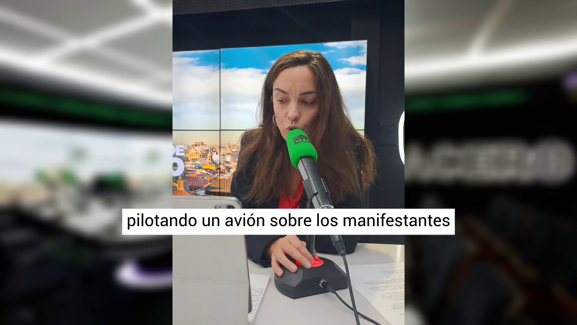 Marta García Aller sobre la respuesta de Trump a las protestas 'No kings': "Nadie había explicado tan bien el riesgo de acabar sepultados de mierda" Marta García Aller sobre la respuesta de Trump a las protestas 'No kings': "Nadie había explicado tan bien el riesgo de acabar sepultados de mierda"