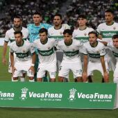Once del Elche en la jornada inaugural ante el Real Betis.