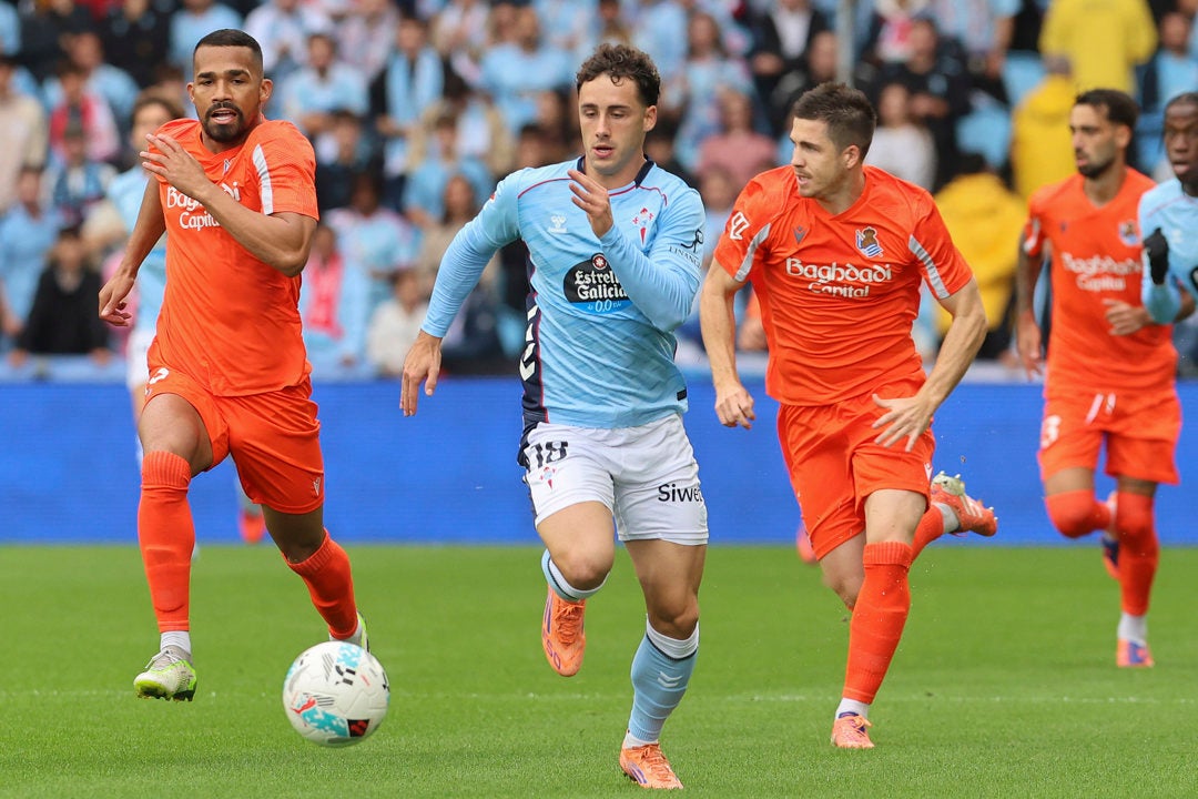 La Real suma un punto en el último minuto La Real suma un punto en el último minuto