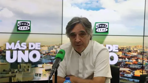 Agustín Díaz Yanes analiza la historia de ETA en 'Un fantasma en la batalla': "Todo era muertes y muertes"