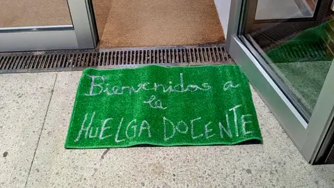 Huelga en la educación pública de Cantabria Huelga en la educación pública de Cantabria
