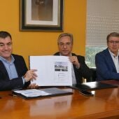 Román Rodriguez anuncia o inicio da construción do primerio instituto de Pereiro de Aguiar 