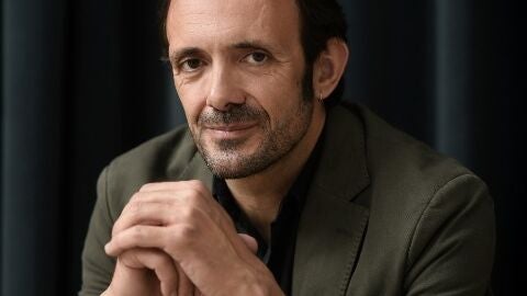 https:cultura.cervantes.es/frankfurt/es/Un-lugar-seguro,-de-Isaac-Rosa-/167609