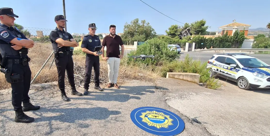 Villajoyosa refuerza la seguridad con nuevas cámaras de vigilancia y un vehículo para la unidad canina Villajoyosa refuerza la seguridad con nuevas cámaras de vigilancia y un vehículo para la unidad canina