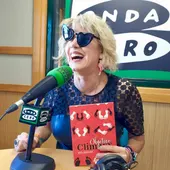Eva Galvez con su libro "Objetivo ClimaXX" Eva Galvez con su libro "Objetivo ClimaXX"