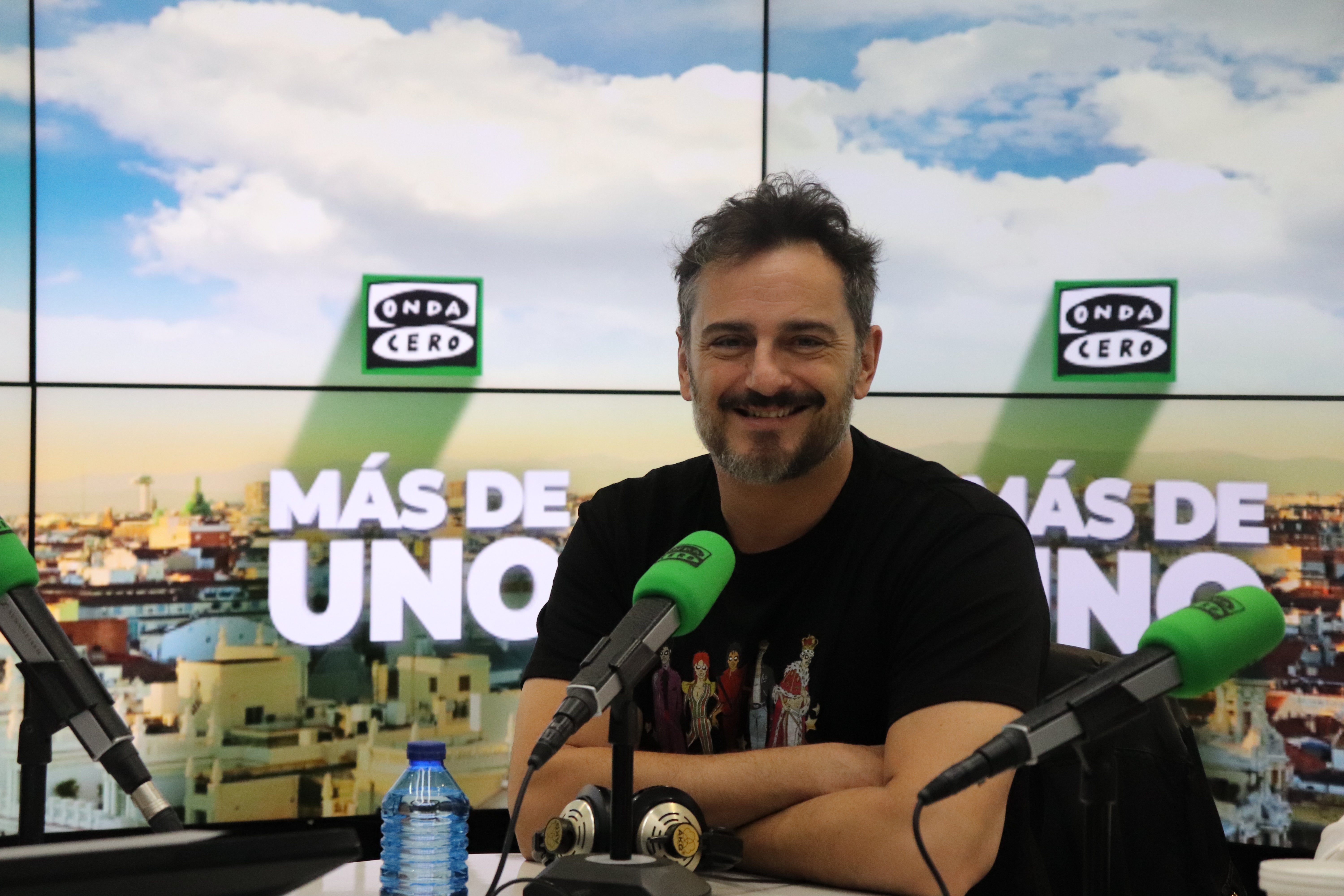 Asier Etxeandía presenta 'La cena': "Es una película de la buenas del cine español" Asier Etxeandía presenta 'La cena': "Es una película de la buenas del cine español"