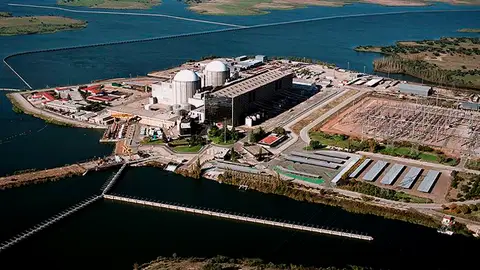 Las empresas dueñas de Almaraz se reúnen este martes entre rumores de una posible petición de prórroga