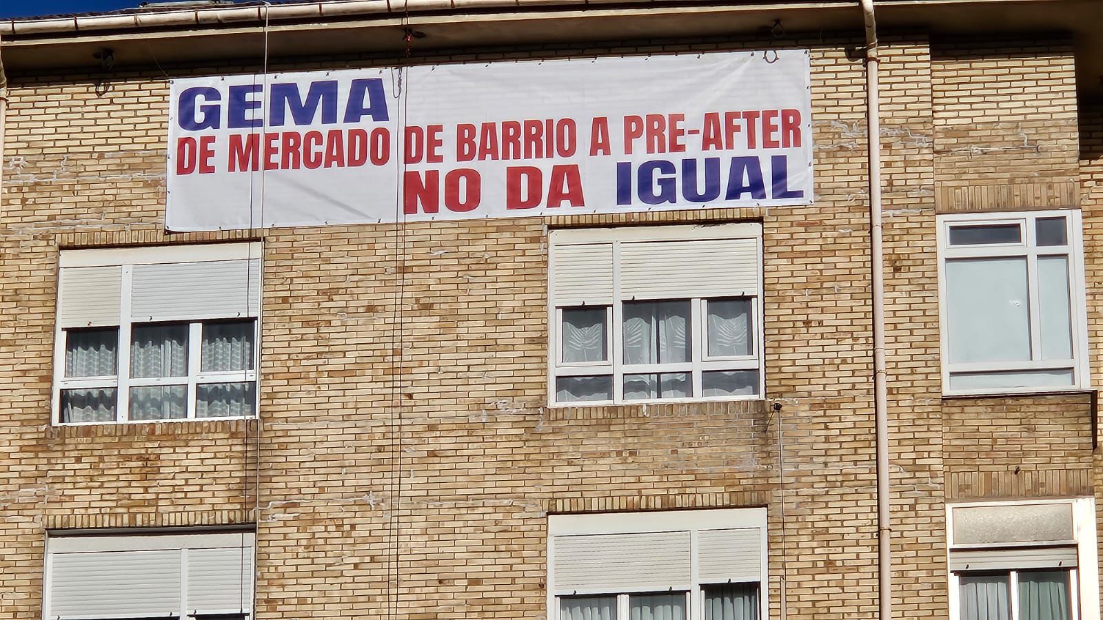 'Salvemos el Mercado de Puertochico' convoca una manifestación el 29 de noviembre contra el McDonald's 'Salvemos el Mercado de Puertochico' convoca una manifestación el 29 de noviembre contra el McDonald's