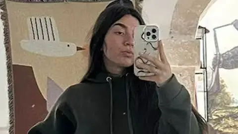 El extraño caso de Paola Mariana Lens, la argentina que viajó a España por una oferta de trabajo y ahora está desaparecida El extraño caso de Paola Mariana Lens, la argentina que viajó a España por una oferta de trabajo y ahora está desaparecida