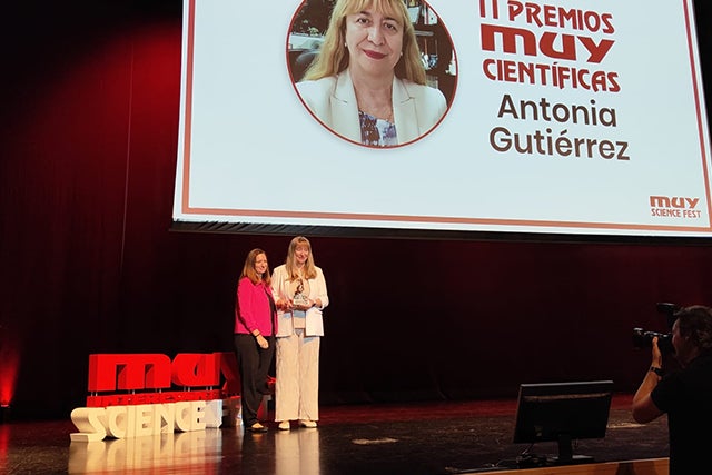 La catedrática de Biología Celular de la UMA, Antonia Gutiérrez, distinguida con uno de los galardones MUY CIENTÍFICAS La catedrática de Biología Celular de la UMA, Antonia Gutiérrez, distinguida con uno de los galardones MUY CIENTÍFICAS