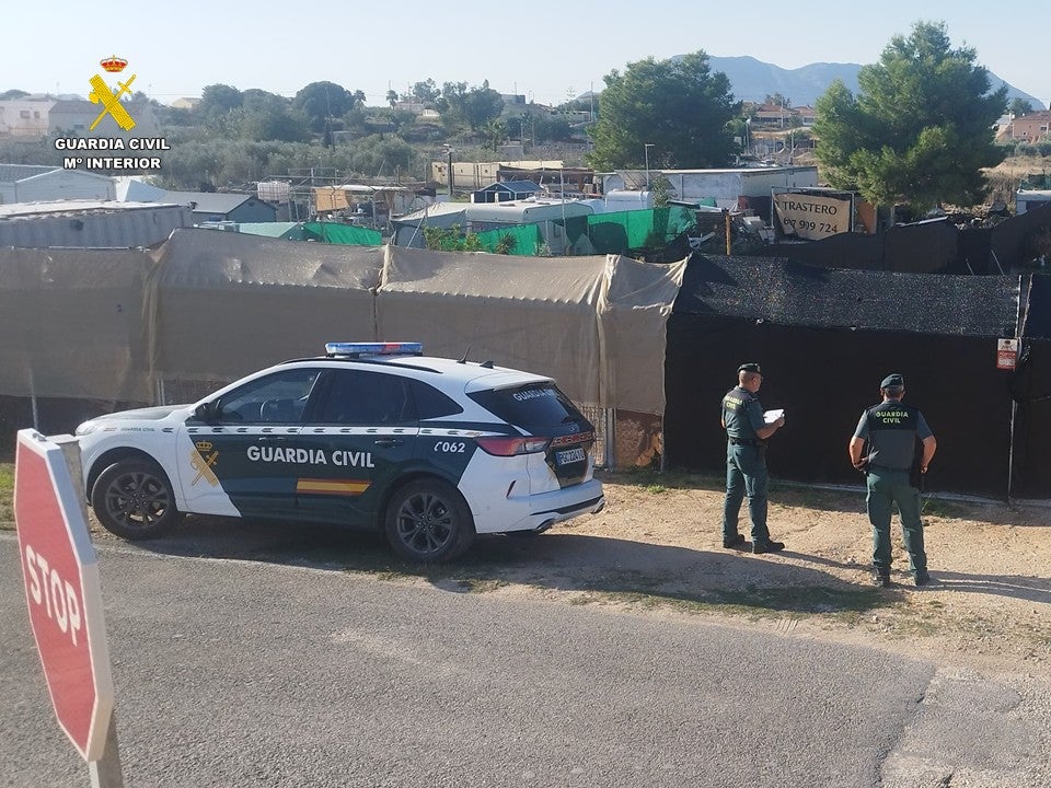 Investigadas 64 personas por construir ilegalmente en partidas de Alicante Investigadas 64 personas por construir ilegalmente en partidas de Alicante