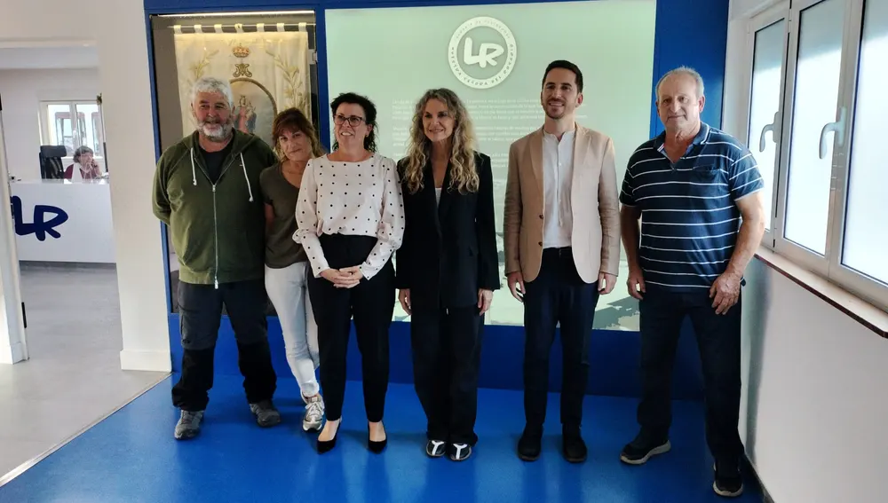 La Cofradía de Luarca acoge con satisfacción el habilitar más ayudas ante descenso de ventas. La Cofradía de Luarca acoge con satisfacción el habilitar más ayudas ante descenso de ventas.