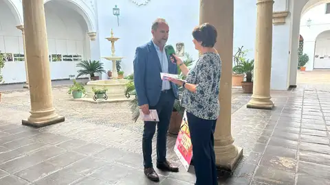 María Luisa Hurtado entrevista a Manuel Torres María Luisa Hurtado entrevista a Manuel Torres