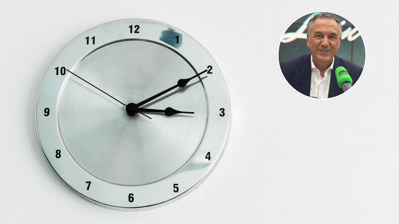 Roberto Brasero señala las consecuencias de mantener el horario de verano: "Amanecería a las 10..." Roberto Brasero señala las consecuencias de mantener el horario de verano: "Amanecería a las 10..."