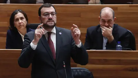 Barbón: "daré la cara por Asturias hasta que me la partan" Barbón: "daré la cara por Asturias hasta que me la partan"