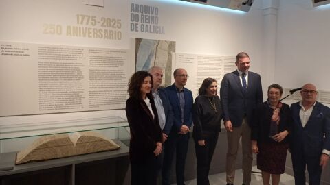 El conselleiro de Cultura, José López, presidió la inauguración de la exposición del 250 aniversario del Arquivo do Reino de Galicia El conselleiro de Cultura, José López, presidió la inauguración de la exposición del 250 aniversario del Arquivo do Reino de Galicia