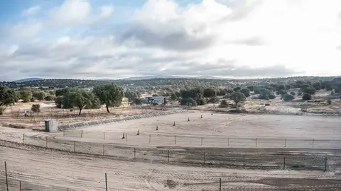 Finalizan las obras de mejora y adecuación en el circuito de motocross Vía de la Plata de Mérida Finalizan las obras de mejora y adecuación en el circuito de motocross Vía de la Plata de Mérida