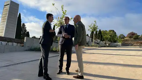 El Ayuntamiento de Cáceres invierte 1,17 millones de euros en actuaciones de mejora en el cementerio municipal El Ayuntamiento de Cáceres invierte 1,17 millones de euros en actuaciones de mejora en el cementerio municipal