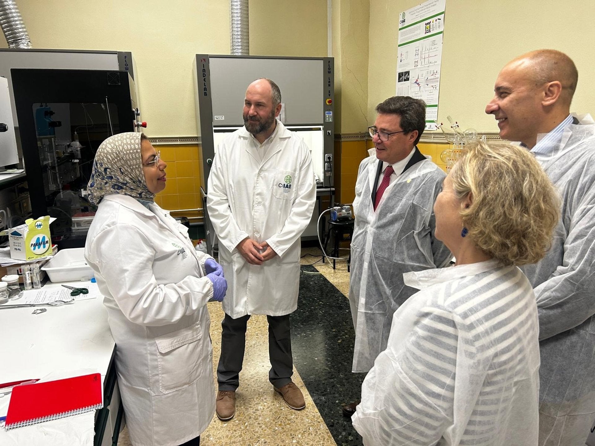 El Centro Ibérico de Investigación en Almacenamiento de Energía de Cáceres cuenta ya con 108 investigadores de 26 países El Centro Ibérico de Investigación en Almacenamiento de Energía de Cáceres cuenta ya con 108 investigadores de 26 países