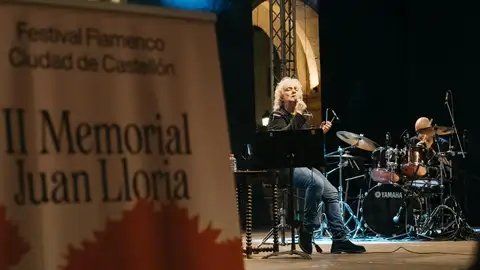 La música de Mayte Martín arranca los primeros aplausos del Festival Flamenco de Castellón II Memorial Juan Lloria La música de Mayte Martín arranca los primeros aplausos del Festival Flamenco de Castellón II Memorial Juan Lloria