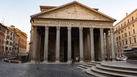 Imagen de archivo del Panteón en Roma Muere un turista al caer del muro perimetral del Panteón de Roma